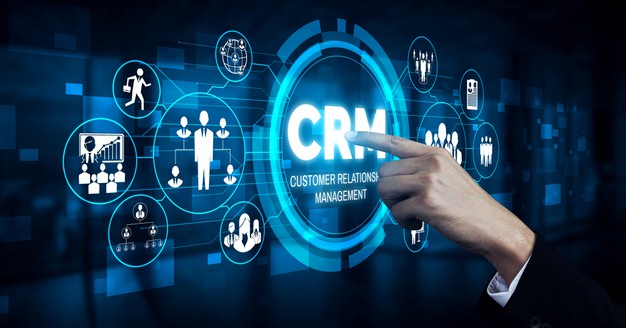 Phần mềm quản lý CRM có phí và miễn phí: Ưu và nhược điểm