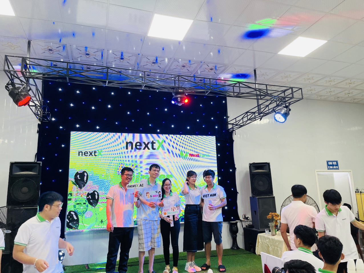 93b103699fb14fef16a0