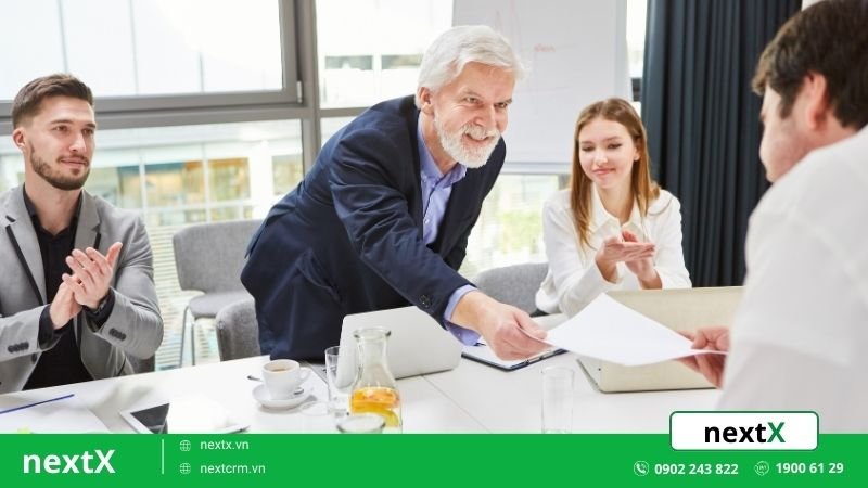 Sự khác biệt giữa Recruiter và Headhunter trong tuyển dụng nhân sự
